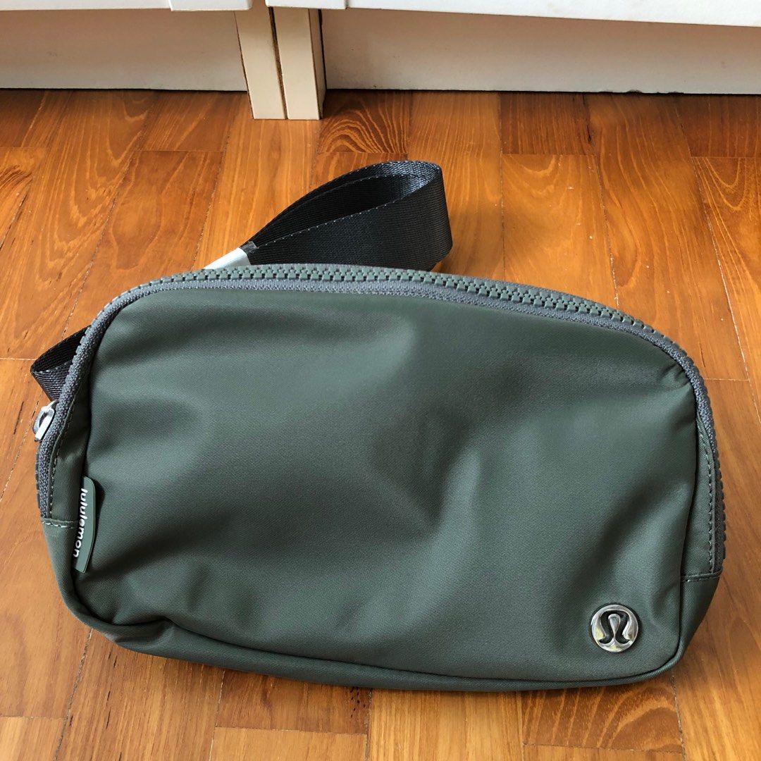 NWT Lululemon Everywhere Belt Bag in Grey Sage Large Size SOLD OUT