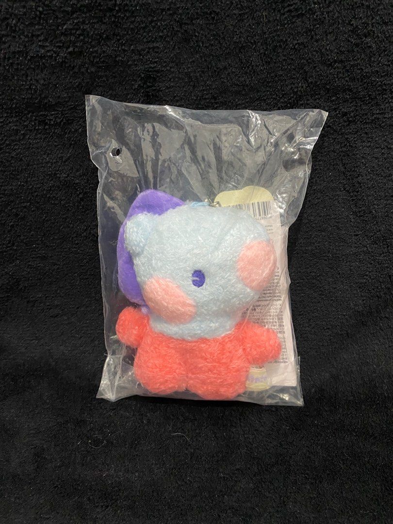 Official BT21 Minini Bagcharm - Mang (Category: Character Goods) located in Quezon City. Submitted by vbear123095 (Listing ID 1200714490, Image 1). Description: Official BT21 Minini Bagcharm - Mang ✨ P400.