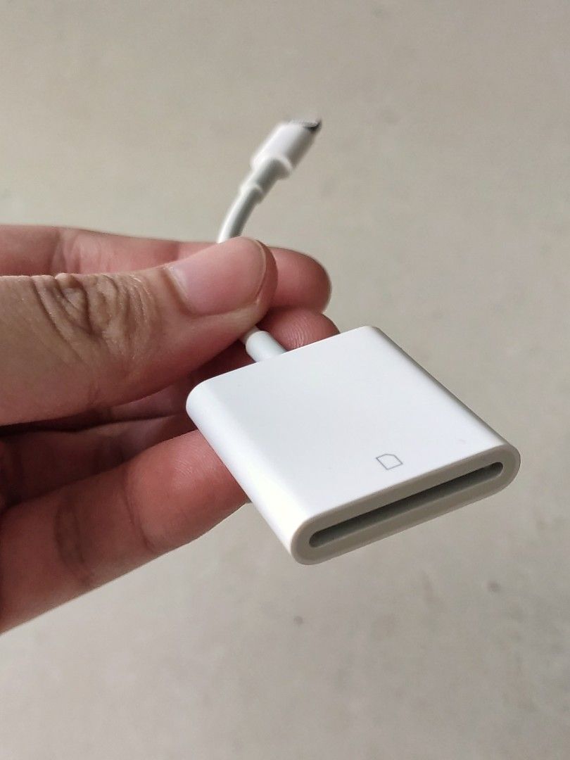 Original Apple SD Card Reader for iPhone/iPad Lightning, Computers