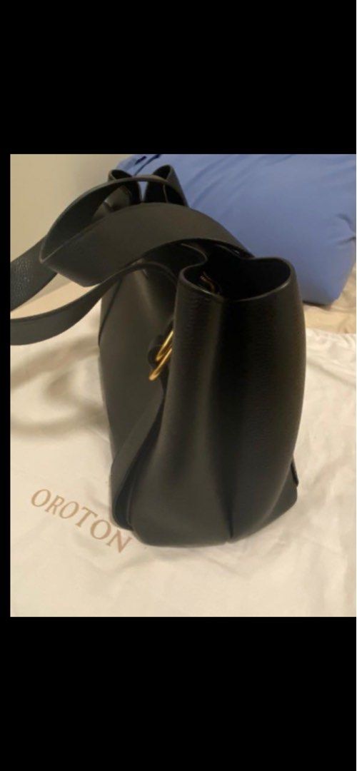 Oroton daria outlet
