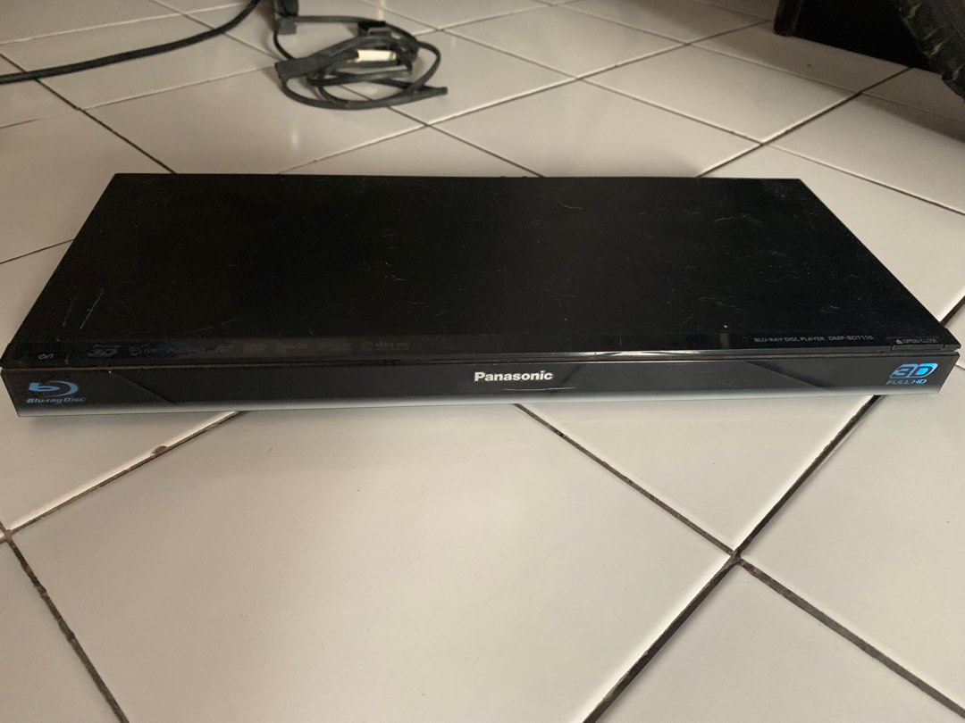 Panasonic Bluray Disc Player DMPBDT110, Elektronik, TV & Perlengkapan