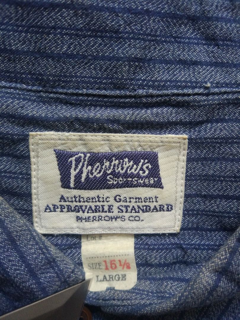 Pherrows Longsleeve L (Category: Formal Shirts) located in Pasay City. Submitted by denimdude.ph (Listing ID 1200789482, Image 3). Description: light yellowing on collar.