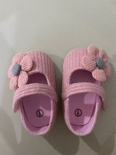 (Category: ) located in . Submitted by s_closet66 (Listing ID 1200667682, Image 1). Description: .