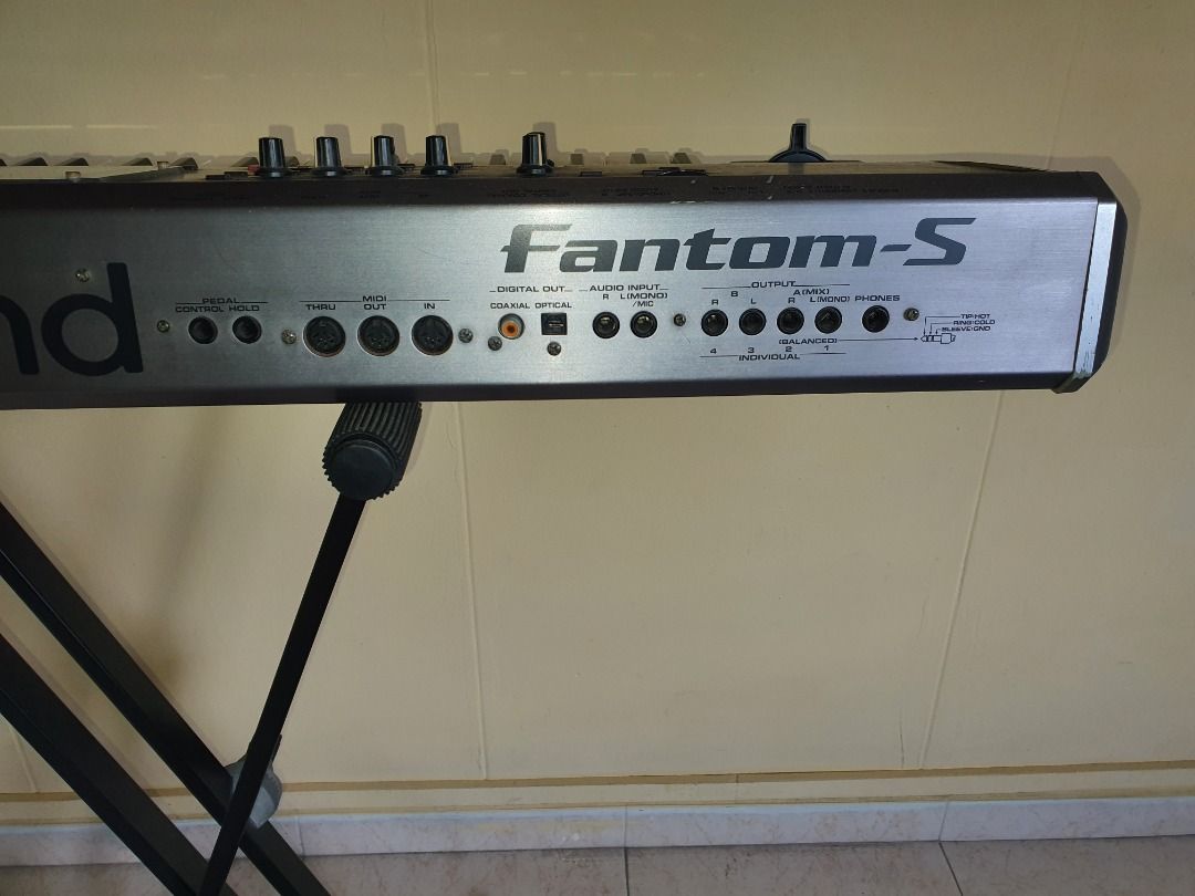 Roland 61 keys Fantom S Keyboard, Hobbies & Toys, Music & Media ...
