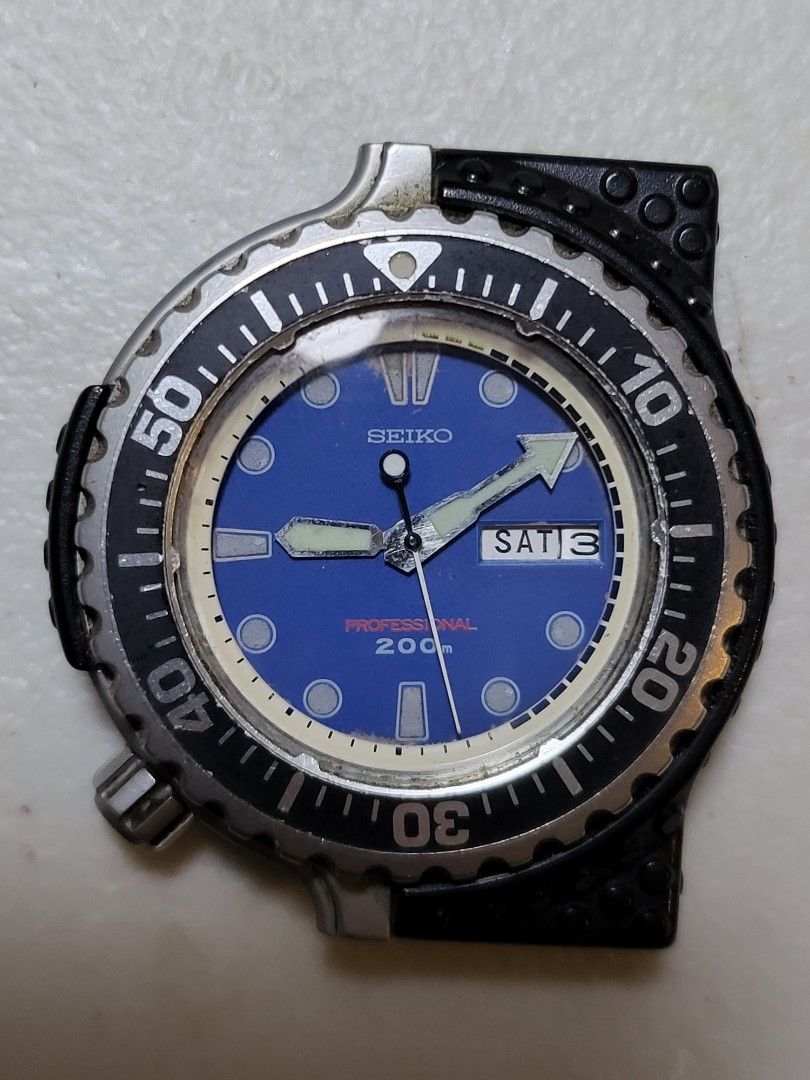 Seiko 7C43-7A00 Giugiaro 200M Diver Quartz, Men's Fashion