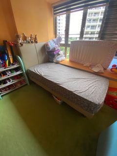 (Category: ) located in . Submitted by agent_cr163 (Listing ID 1200598306, Image 1). Description: .