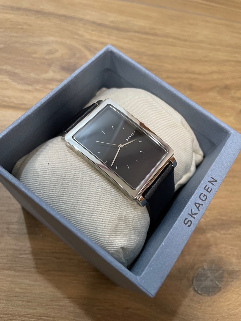 Skagen best sale rectangular watch