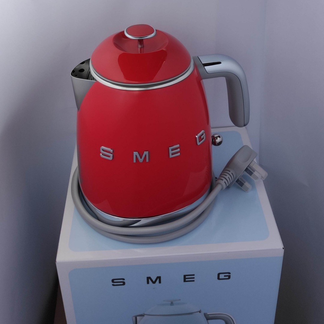 KLF05RDUK Mini Kettle - Red