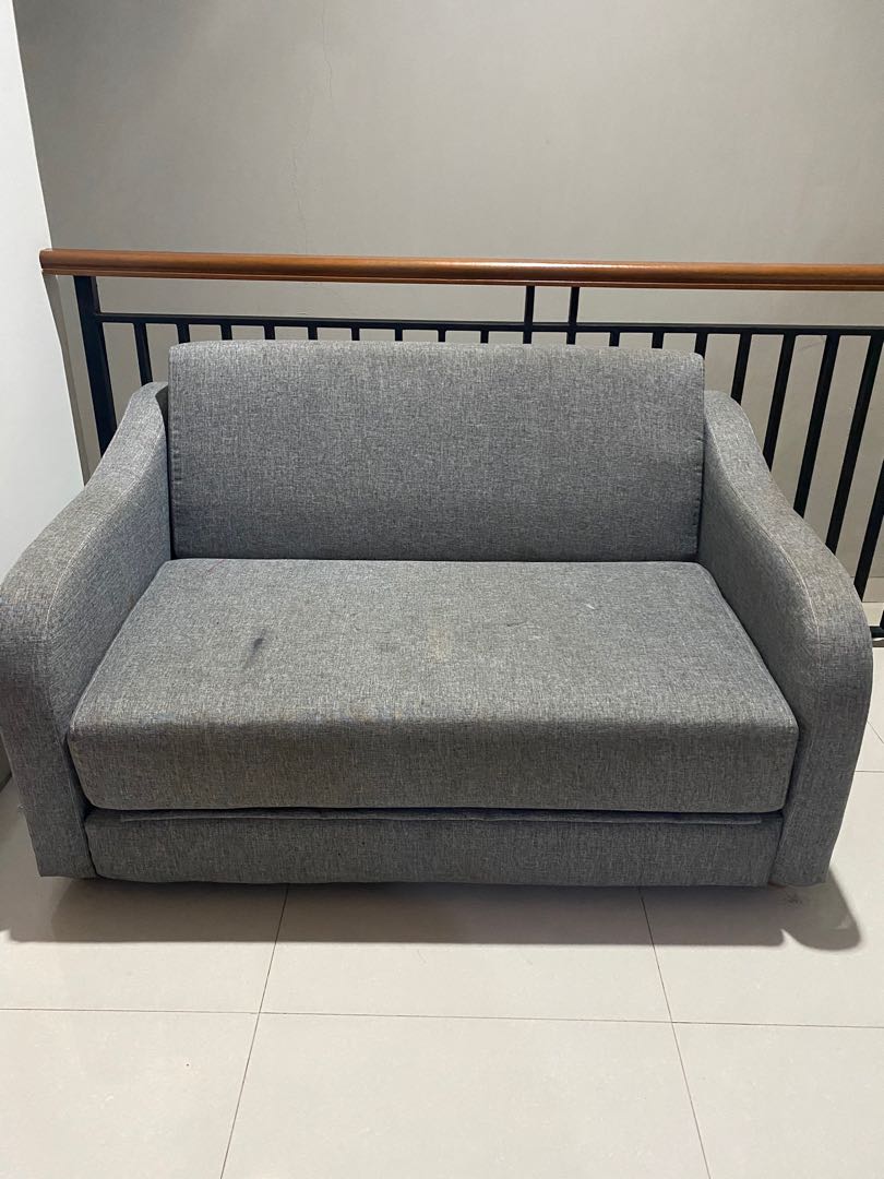 Sofa JYSK, Perabotan Rumah di Carousell