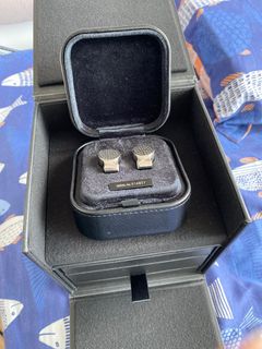 （分類：）位於 。 由 xelversh3 提交（商品編號 1200594641，圖片 1）。簡介： 。
