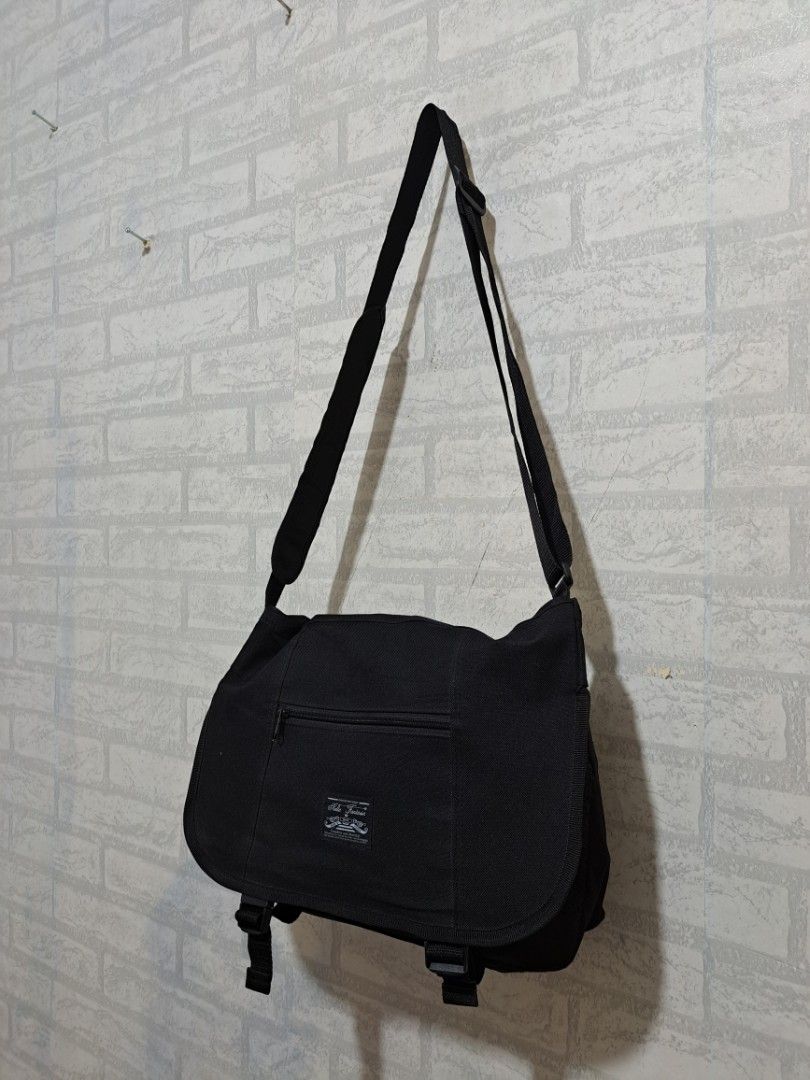 Floater - Tas Selempang Slingbag Pria