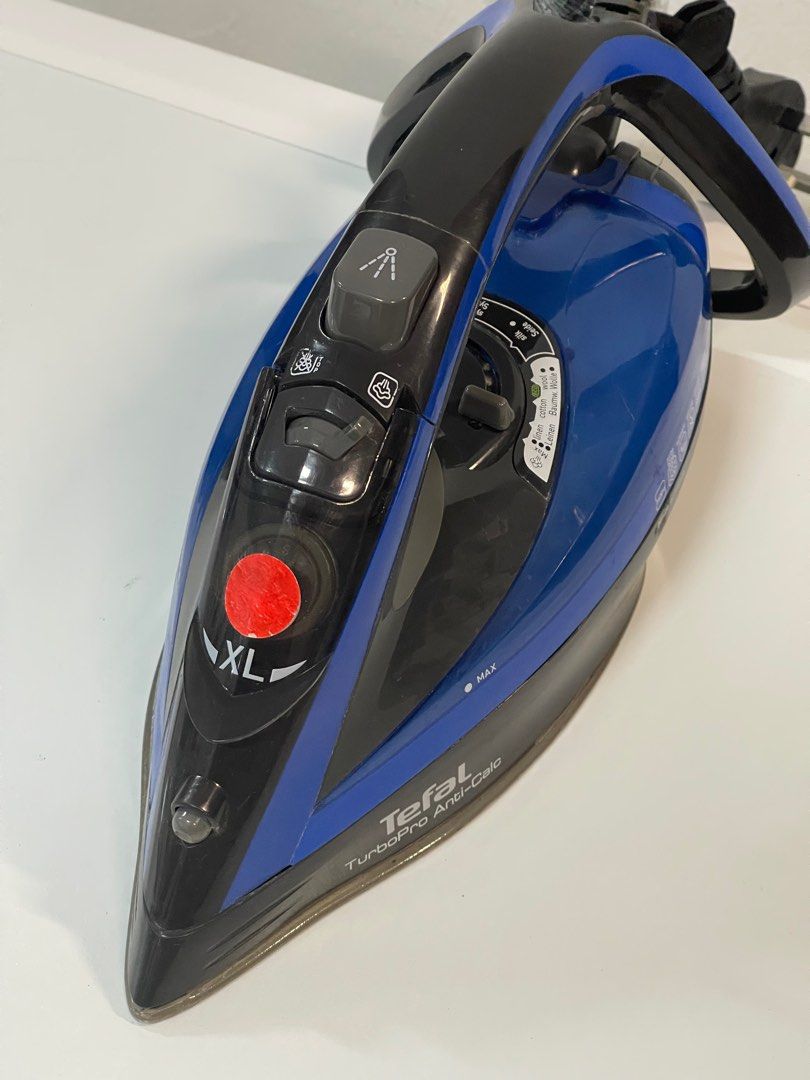Tefal fv5648 turbopro airglide steam iron discount