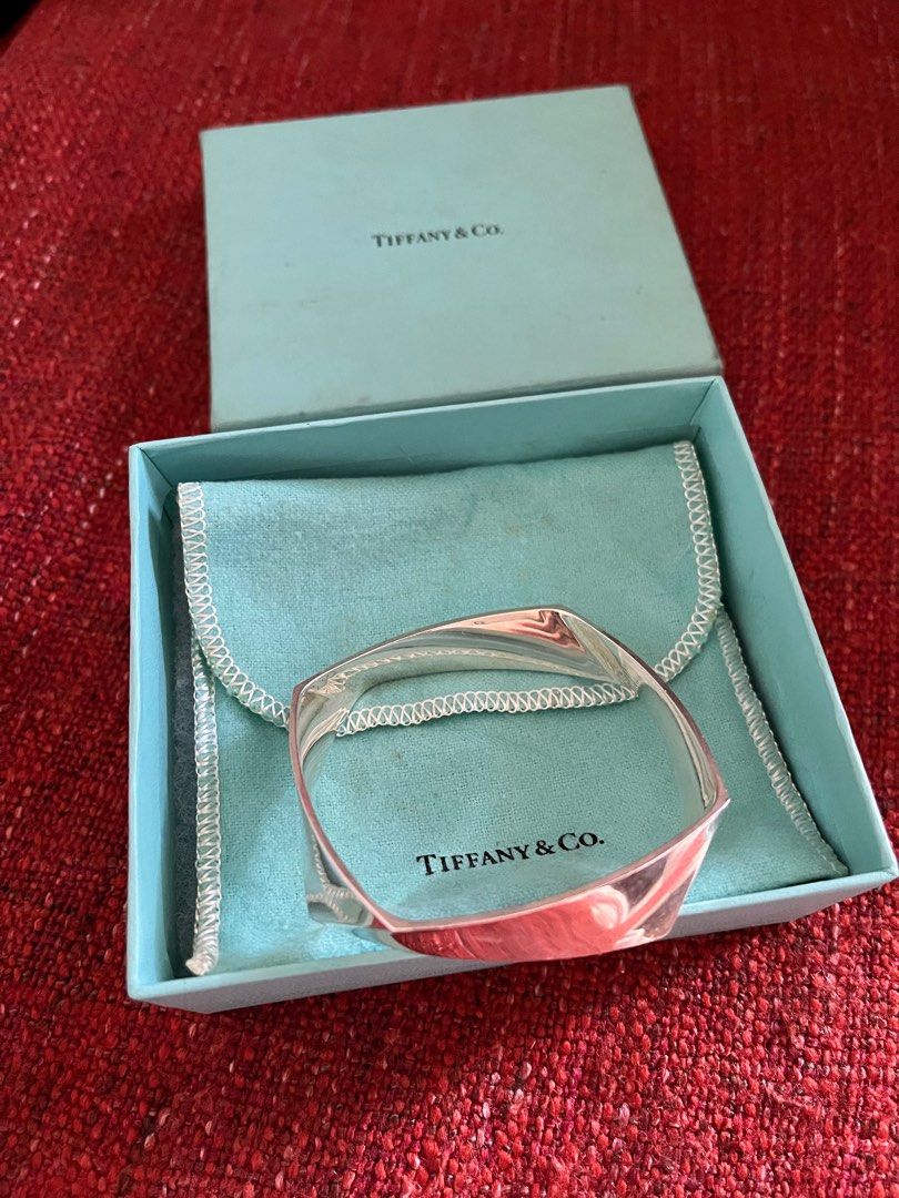 Tiffany solid store silver bangle