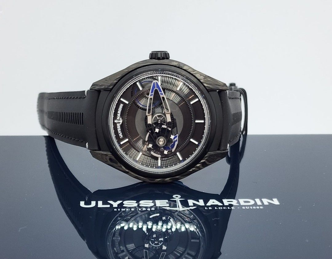 Ulysse nardin freak hotsell x bucherer blue