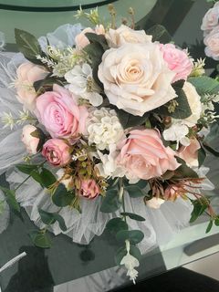 (Category: ) located in . Submitted by shoptospreeee (Listing ID 1200704525, Image 1). Description: .