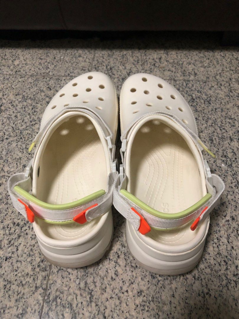 White non slip crocs 2025