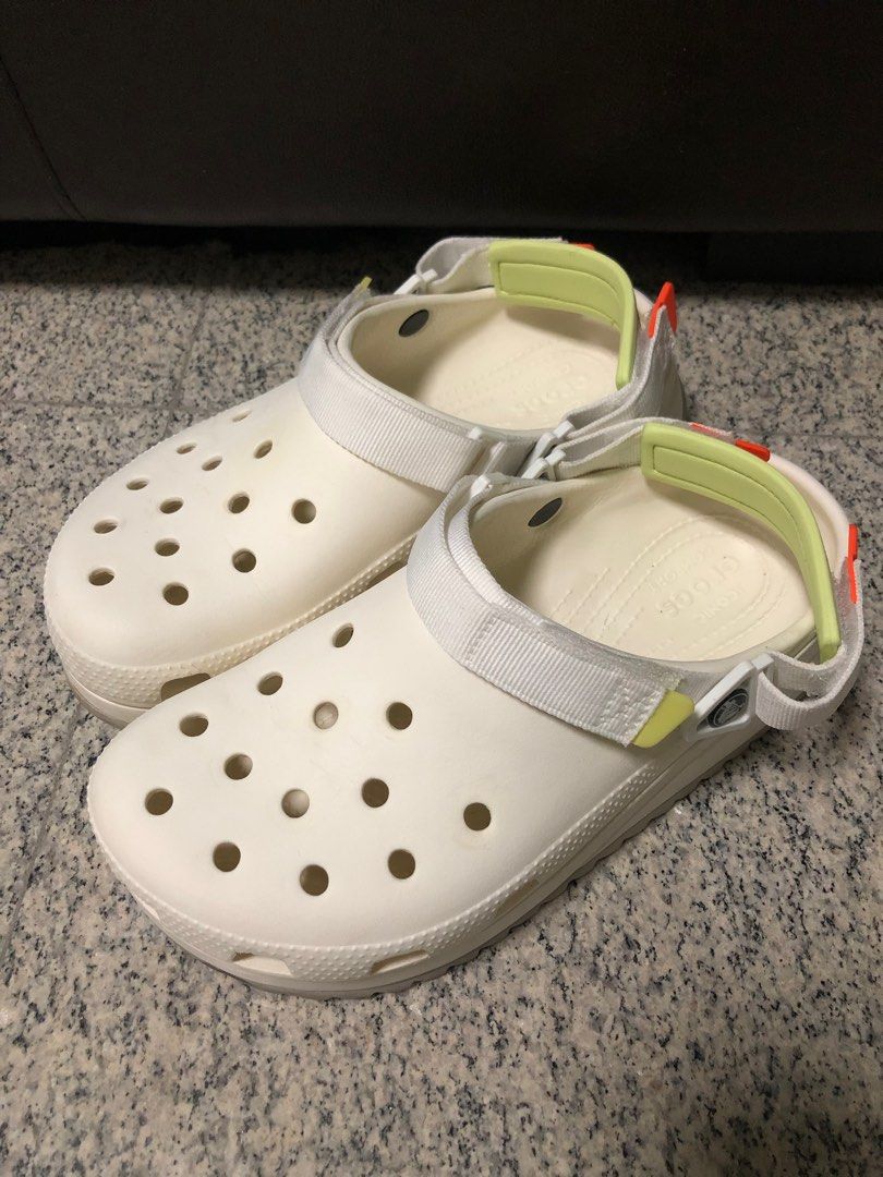 White non slip crocs online