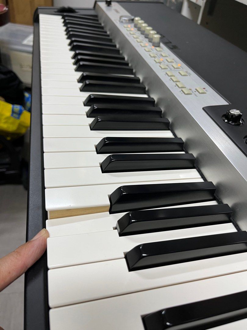 Wood keys Yamaha CP5 Stage Piano digital piano with custom clavinova