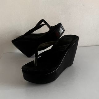 Y2K Wedge Black Sandals