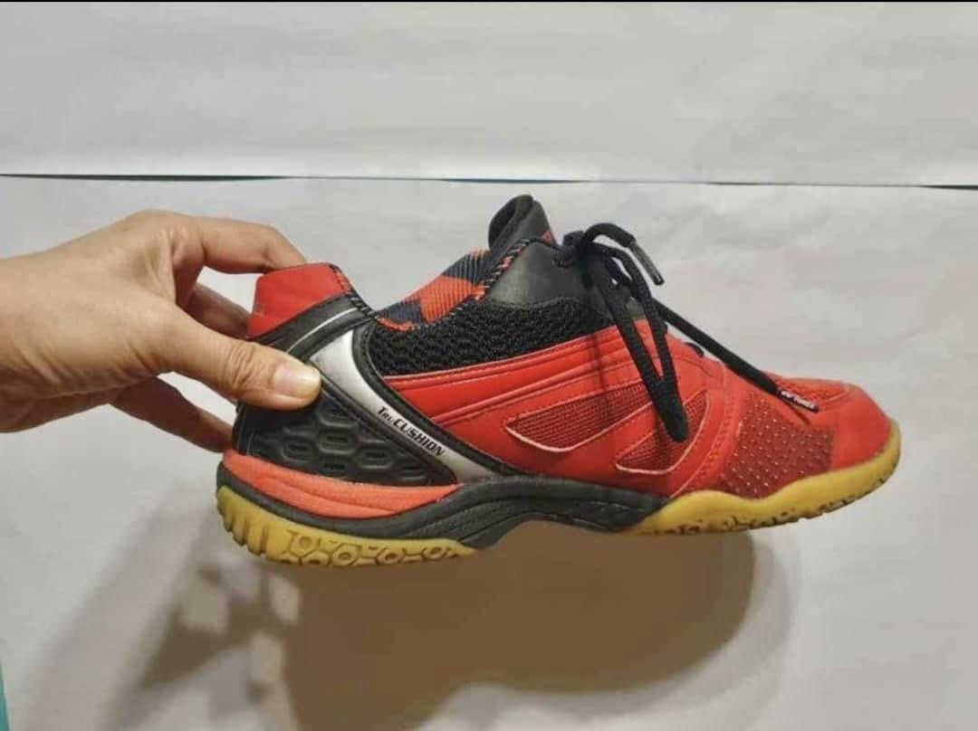 kasut badminton asics 2019