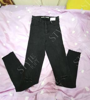 (Category: ) located in . Submitted by StyleLoft (Listing ID 1200629390, Image 1). Description: .