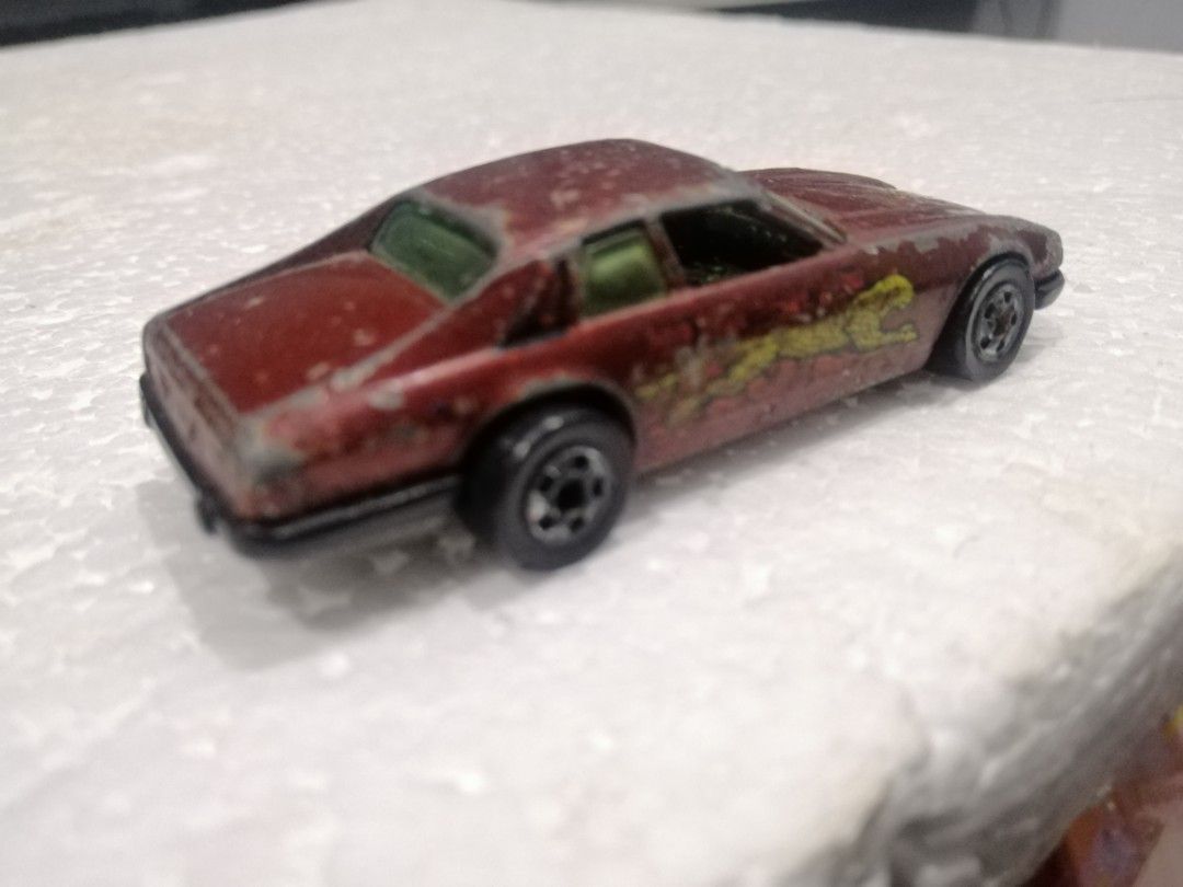 Hot wheels jaguar xjs 1977 new arrivals