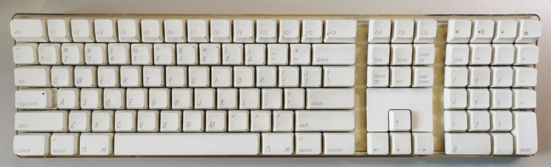 2006 working Apple bluetooth mechanical keyboard in good condition. 4 ...