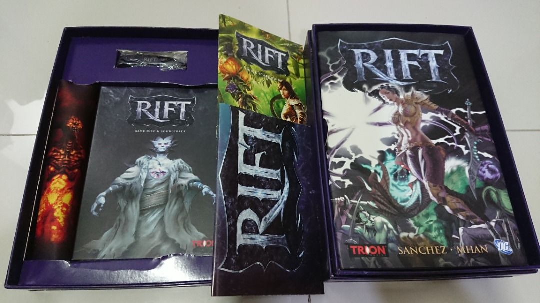 [PreOwned] 21 Original Physical PC Games for Sale Only as a Whole Set