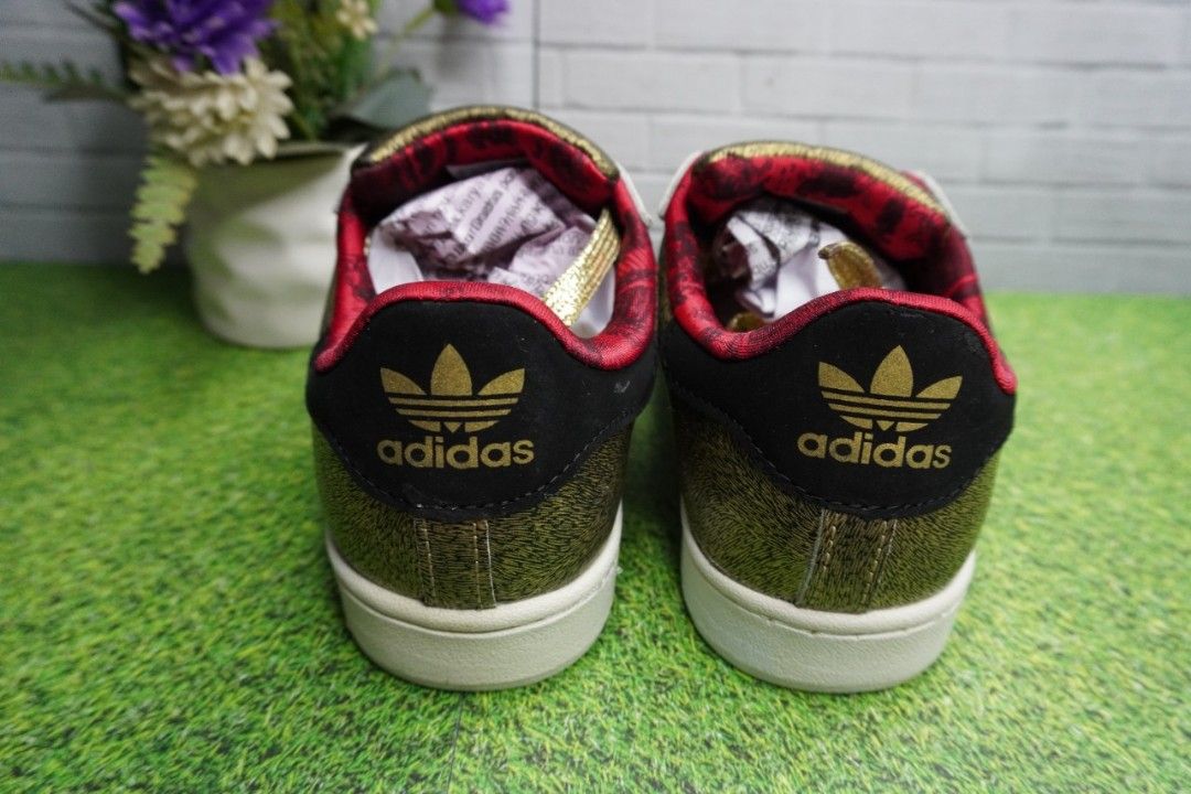Adidas Superstar 2 Year of the Horse Gold Fesyen Wanita Sepatu