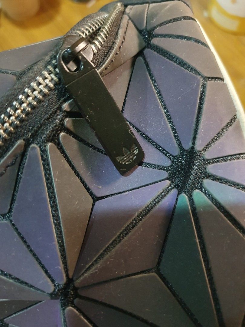 Adidas x issey miyake waist bag, Fesyen Pria, Tas & Dompet , Tas