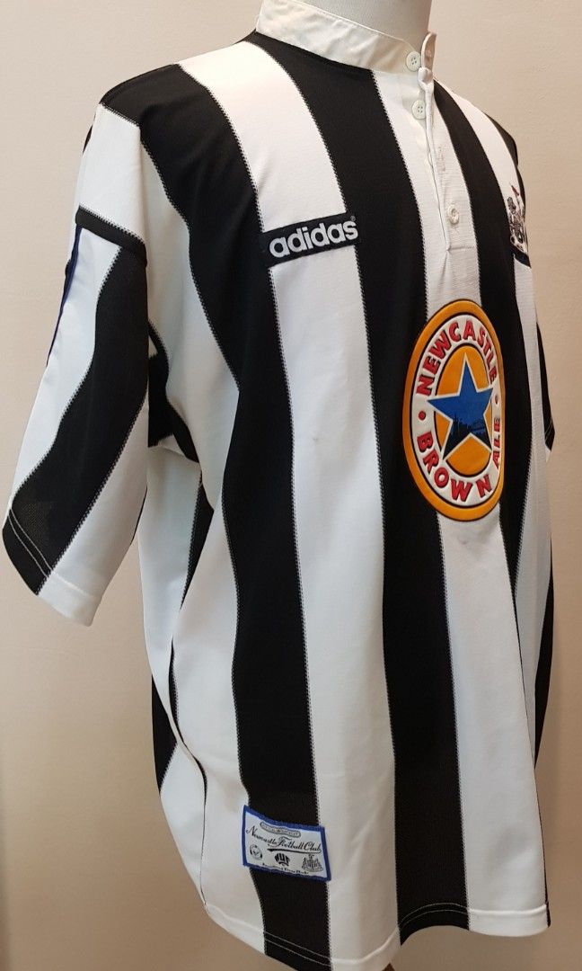 Newcastle United 1995 Home Jersey, Men's Fashion, Activewear on Carousell