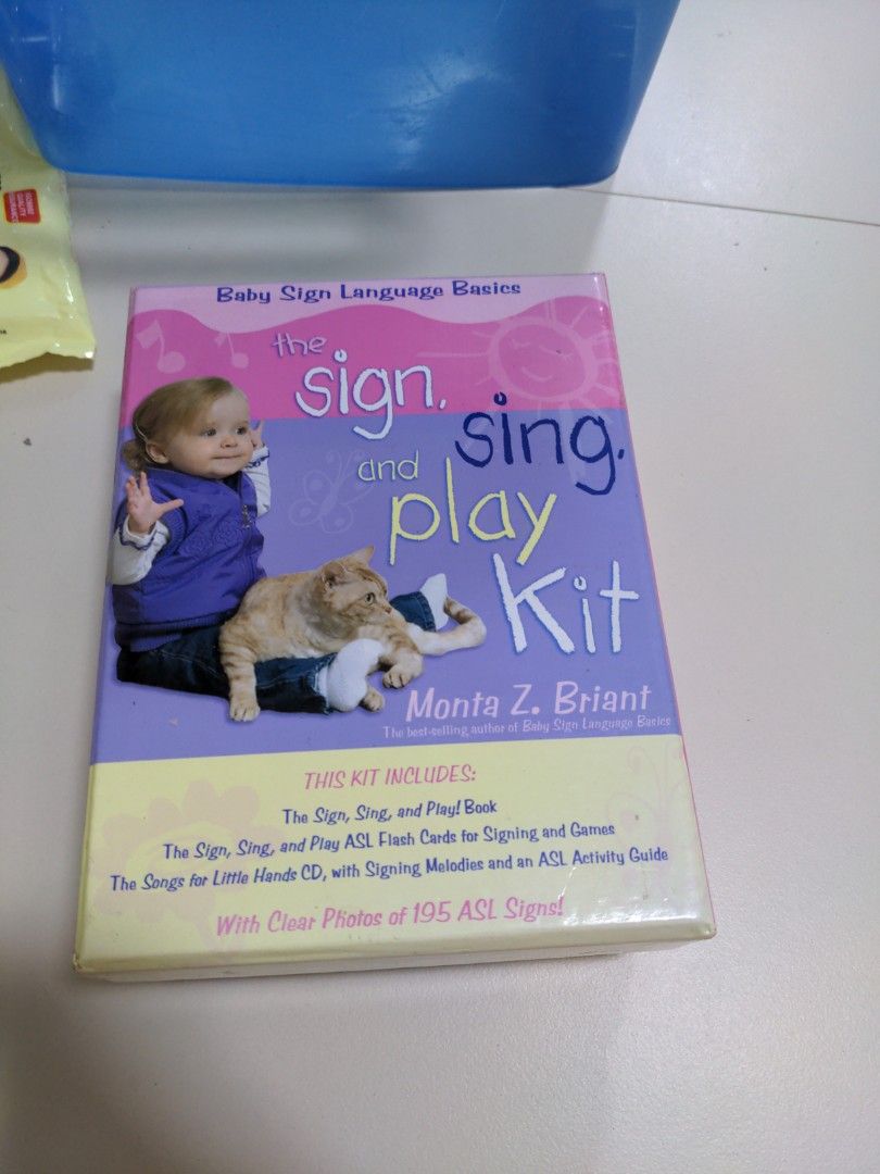 Baby sign language kit set, Babies & Kids, Infant Playtime on Carousell