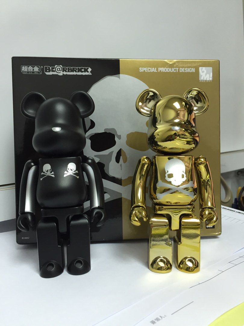 Bearbrick 200% mastermind japan set of 4, 興趣及遊戲, 玩具& 遊戲類