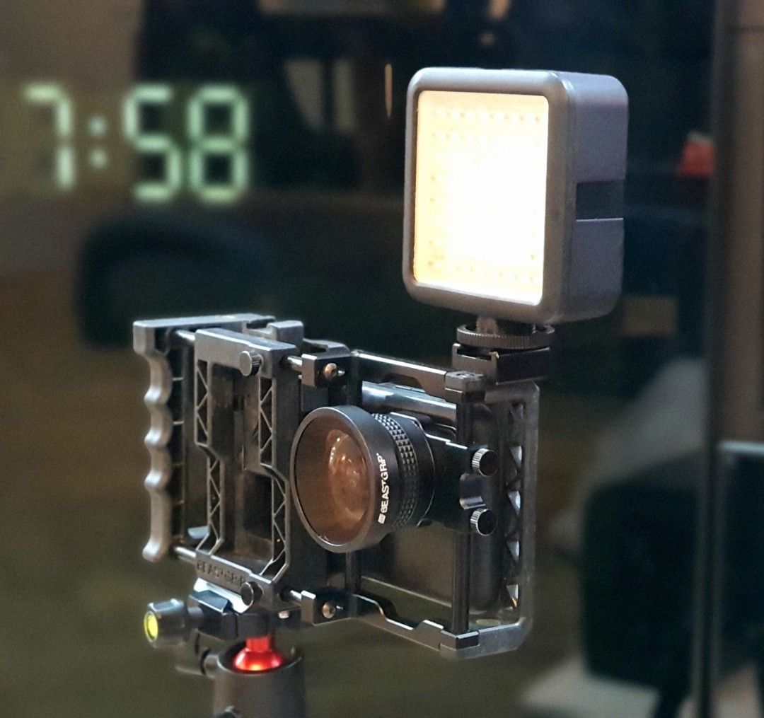 BeastGrip Smartphone / Handphone Lens Adapter and Camera Rig System