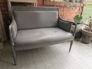 Beautiful Vintage sofa chair