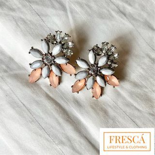 Brand New Authentic FRESCÁ Luxe Winter Blooms Wolf Grey & Peach Layered Gem Stone Crystal Statement Earrings