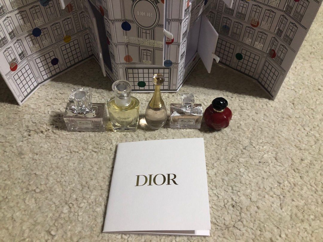Brand New DIOR 30 Montaigne Coffret perfume miniature gift set