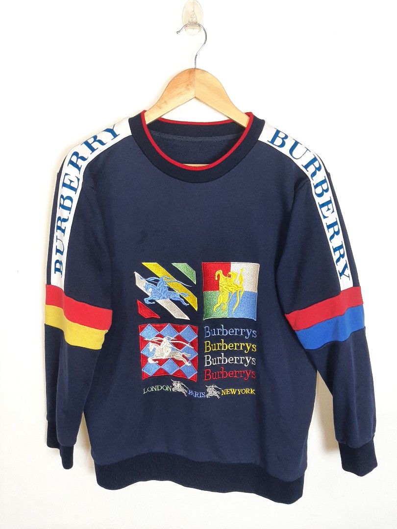 Burberry men's harms vintage-graphic sweatshirt shop