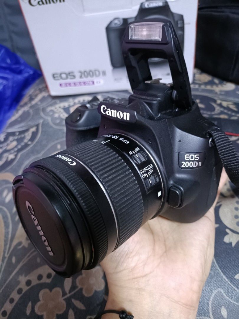 Canon 200d Mark ii 4K UHD Wifi 24megapixel DSLR Good as New Set, Photography, Cameras on Carousell