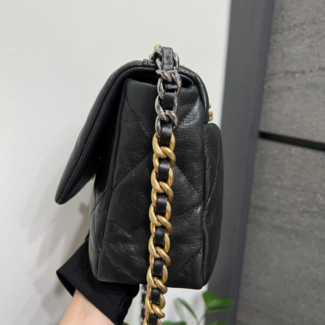 Chanel C19 Small Black Goatskin Leather Bag, Luxury, Bags