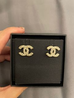 (way below RTP) Chanel 22S Pearl Hoop Earrings