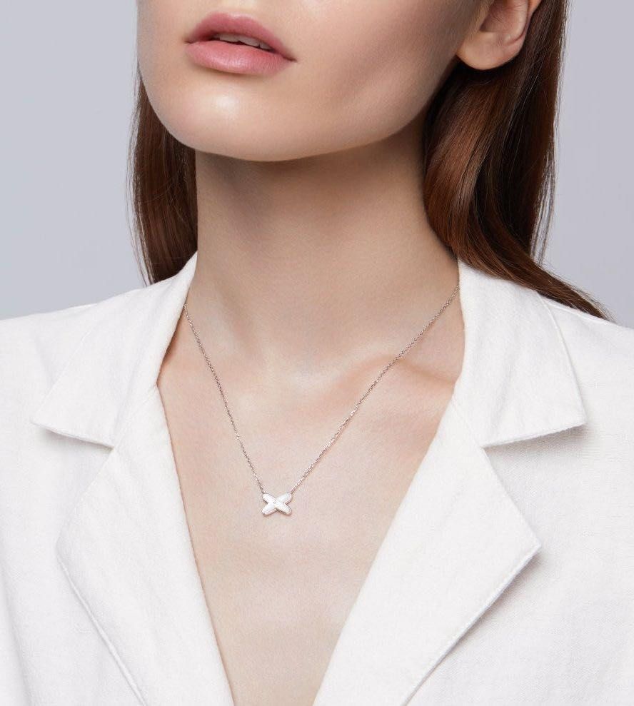 Chaumet Jeux De Liens Necklace 18K Rose Gold White Mother of Pearl With  Diamonds 082930