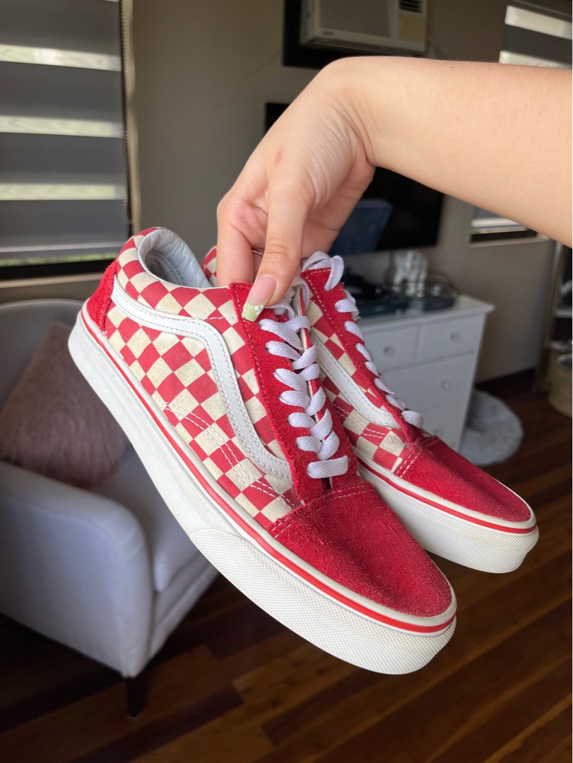Red clearance checkered van