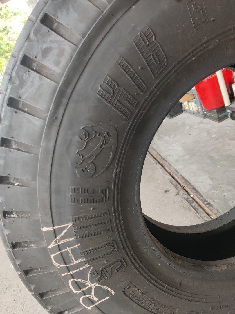 Crossfit Tire Tyre for Flip or Hammer 23.525 Tyre For Sale 250