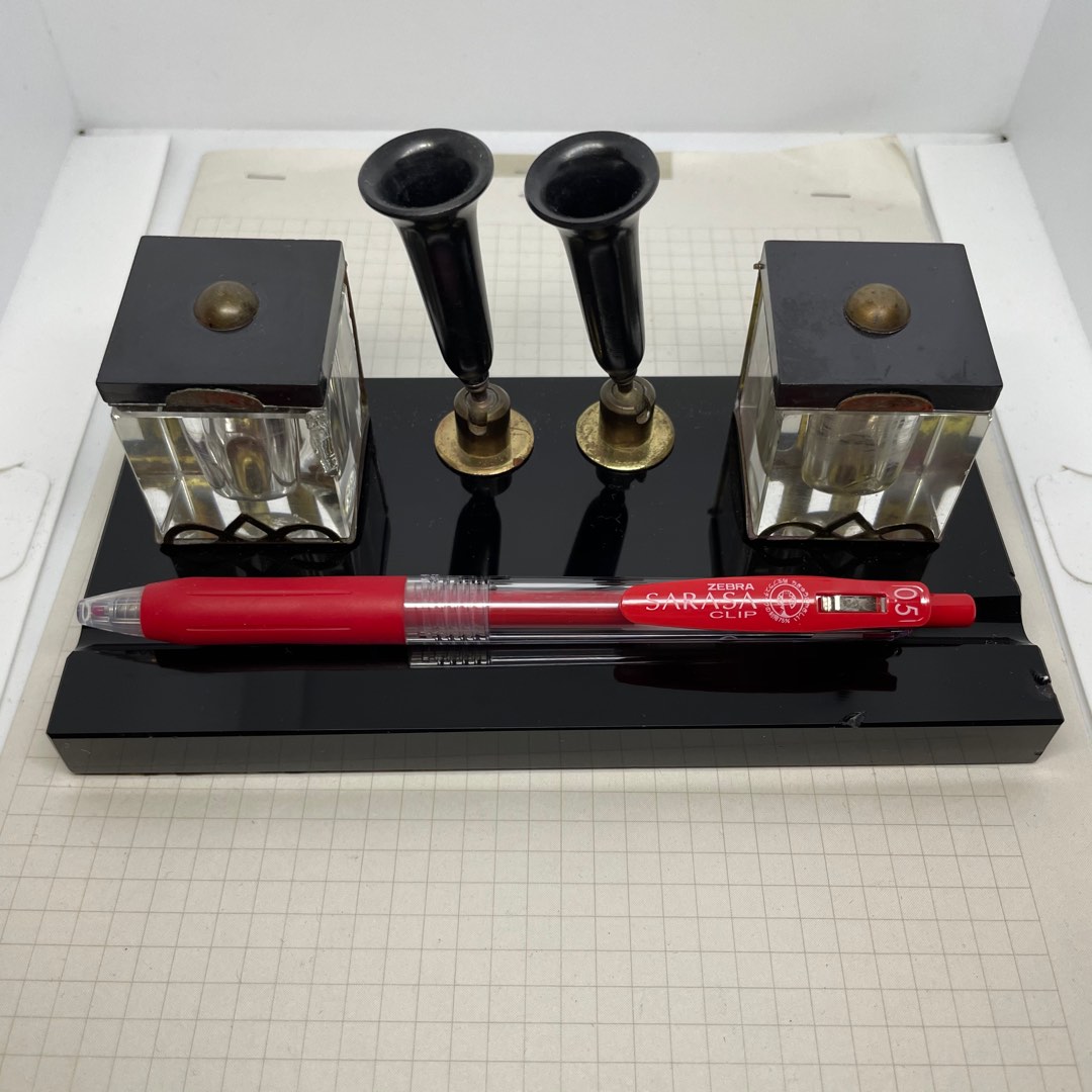 Crystal Glass Pen Holder Ink Well Vintage made in Japan, Hobbies & Toys