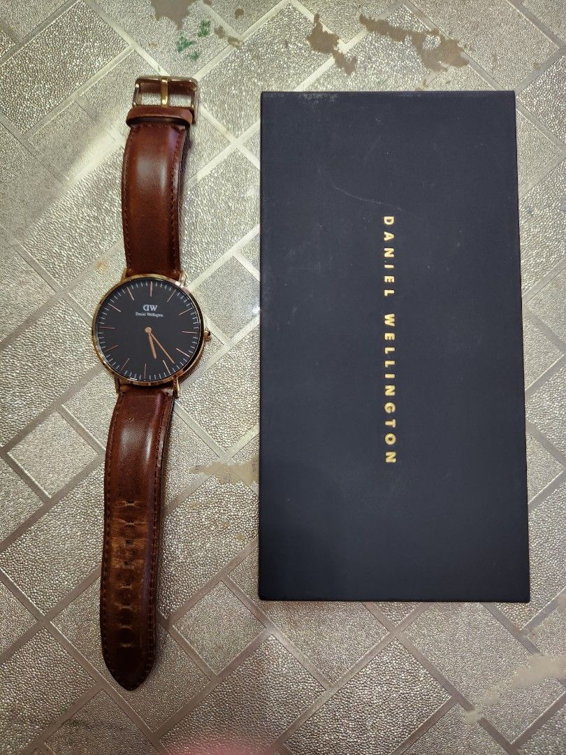 Daniel Wellington Watch 40mm Luxury Watches on Carousell