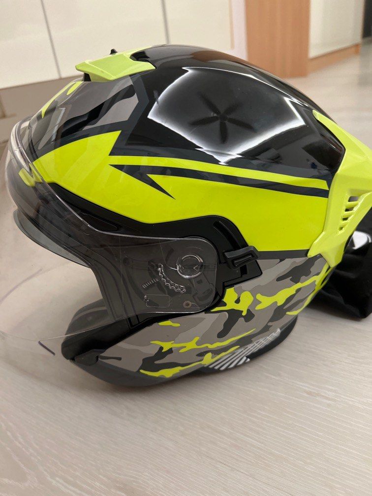 Evo helmet, Motorcycles, Motorcycle Apparel on Carousell