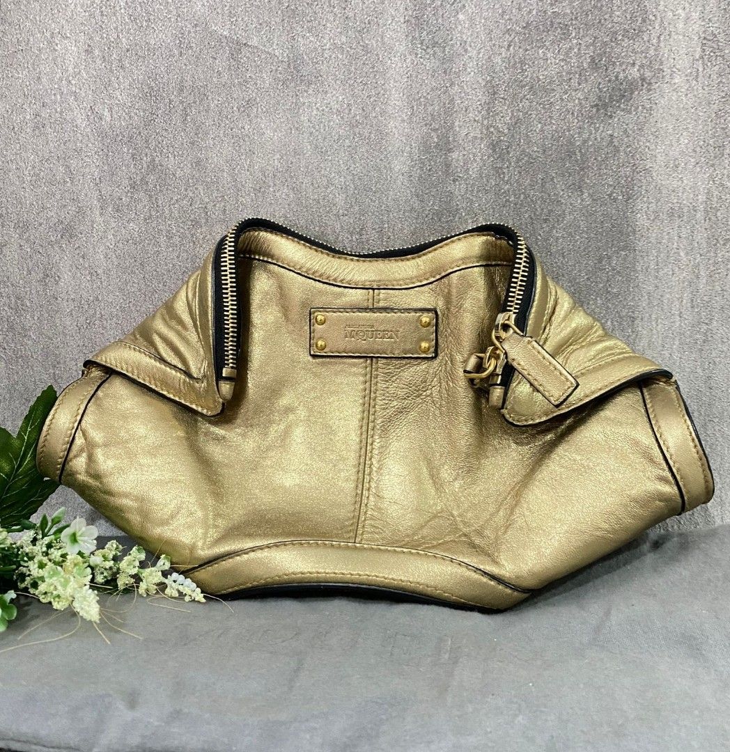 Fast Sale Reprice Again VGC Alexander McQueen Clutch sz 30 x 4 x 15 cm With dustbag Nett Exclude ongkir