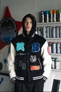 F.C.Real Bristol

SNEAKERWOLF TEAM VARSITY JACKET