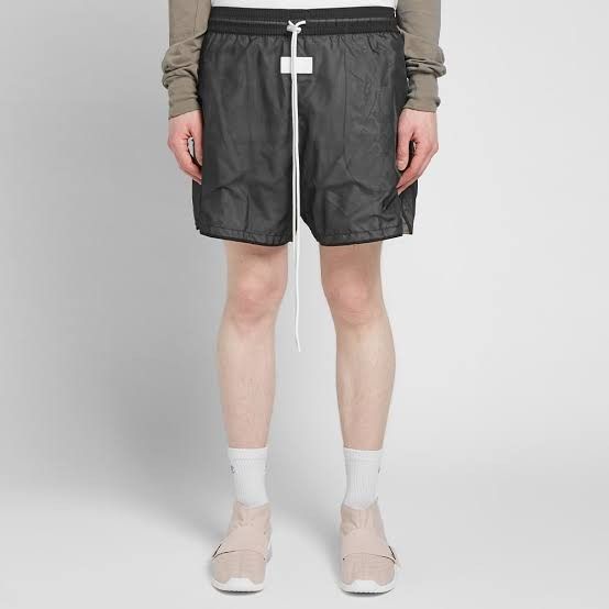 Fear of god x air jordan